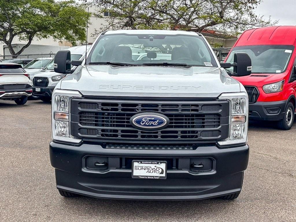new 2025 Ford F-250 car, priced at $51,942