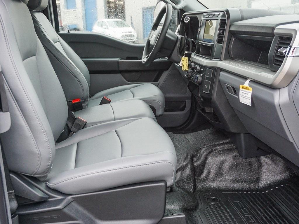 new 2024 Ford F-250 car, priced at $41,320