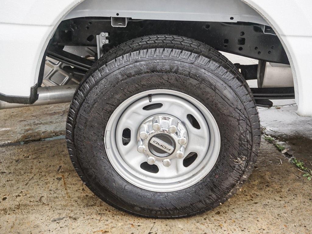 new 2024 Ford F-250 car, priced at $41,320