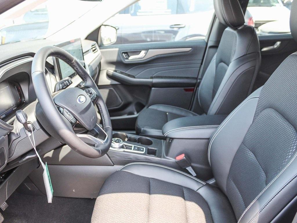 new 2025 Ford Escape car, priced at $31,616