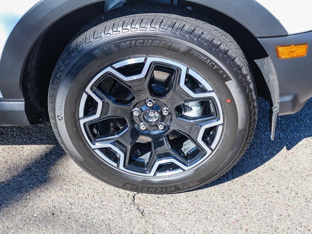 new 2025 Ford Bronco Sport car, priced at $38,330