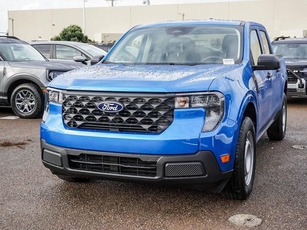 new 2025 Ford Maverick car, priced at $29,840