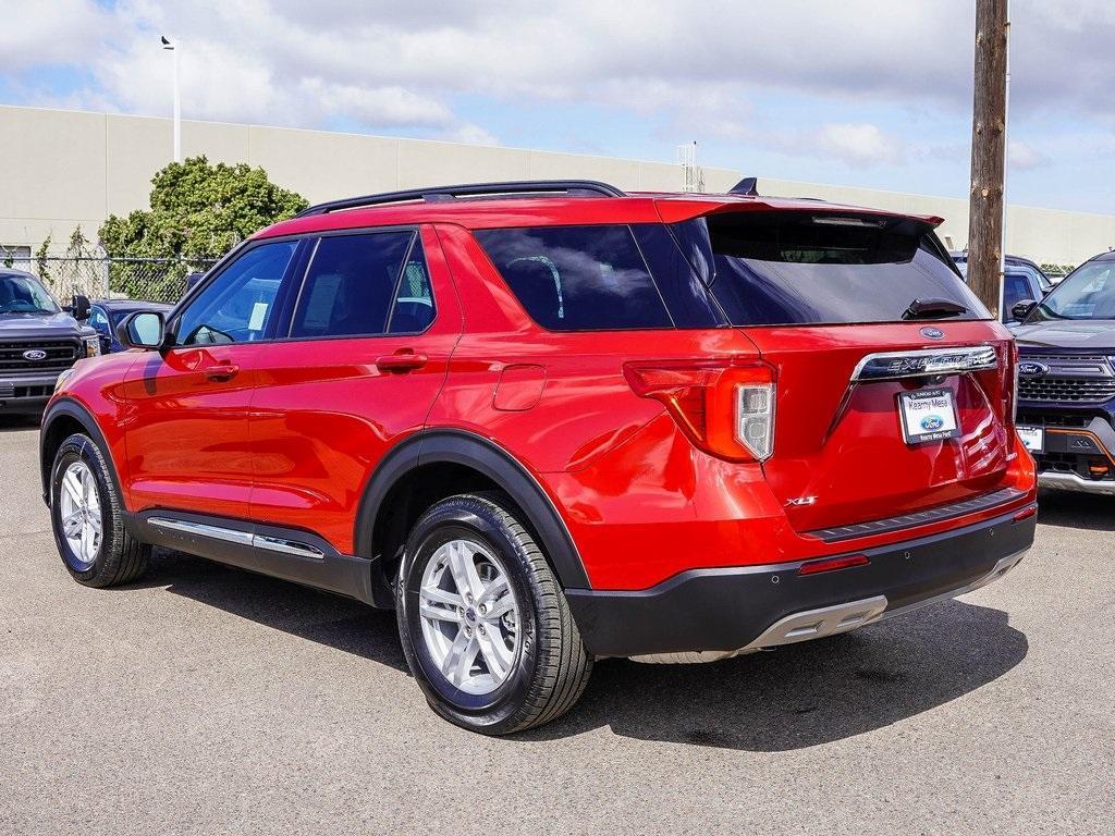 new 2024 Ford Explorer car, priced at $38,574