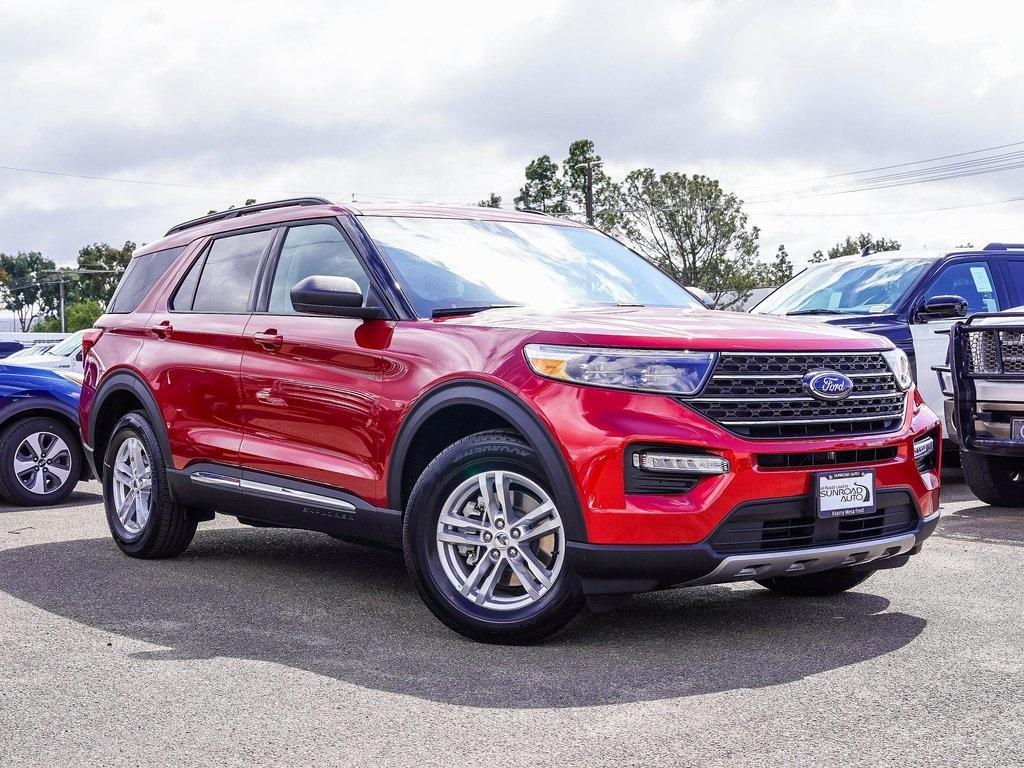 new 2024 Ford Explorer car, priced at $38,574