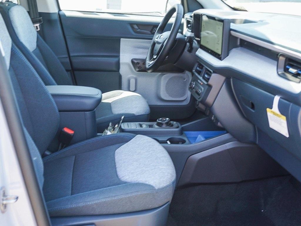 new 2025 Ford Maverick car, priced at $33,062