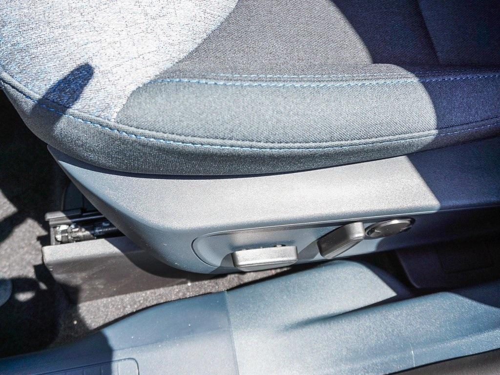 new 2025 Ford Maverick car, priced at $33,062