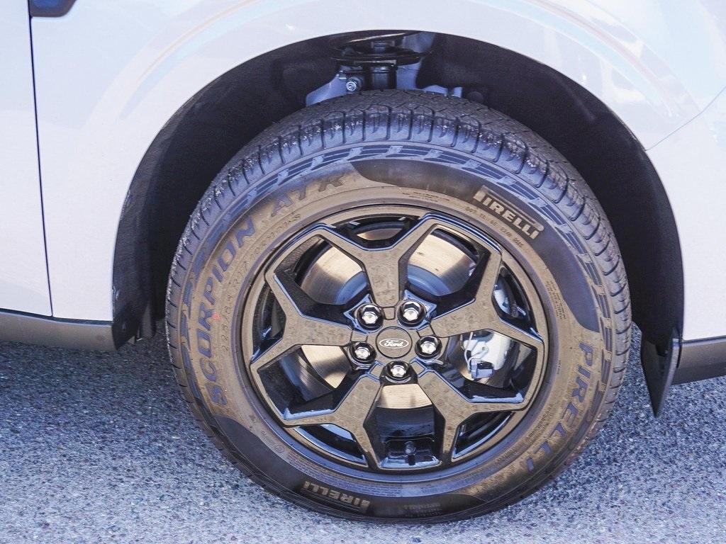 new 2025 Ford Maverick car, priced at $33,062