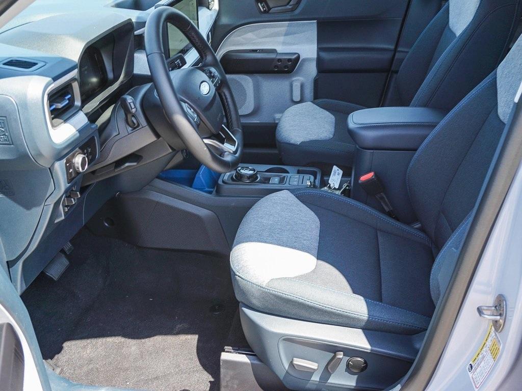new 2025 Ford Maverick car, priced at $33,062