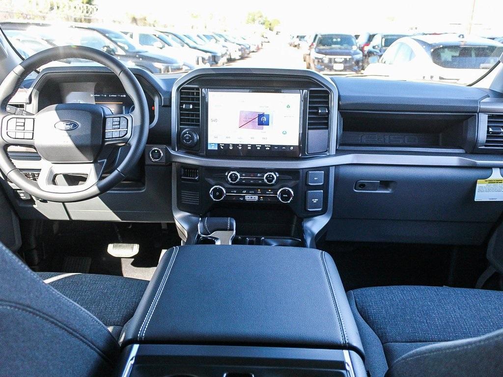 new 2025 Ford F-150 Lightning car, priced at $61,979