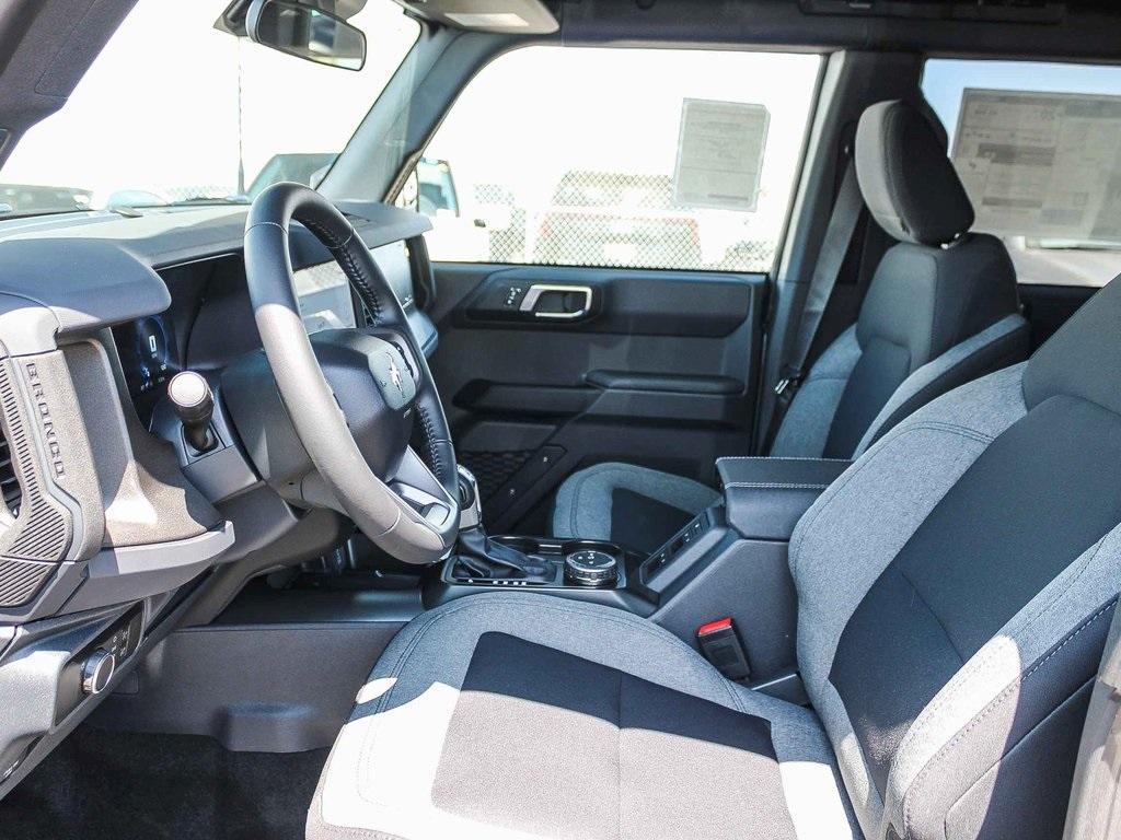 new 2025 Ford Bronco car, priced at $44,165