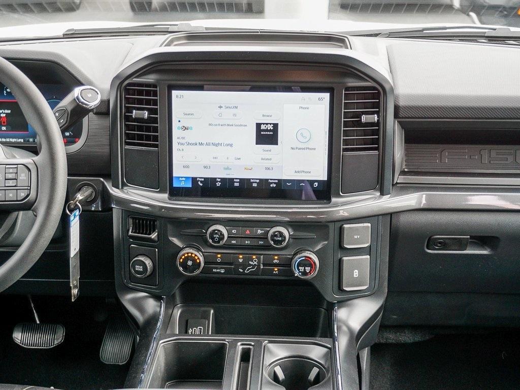 new 2025 Ford F-150 car, priced at $43,100