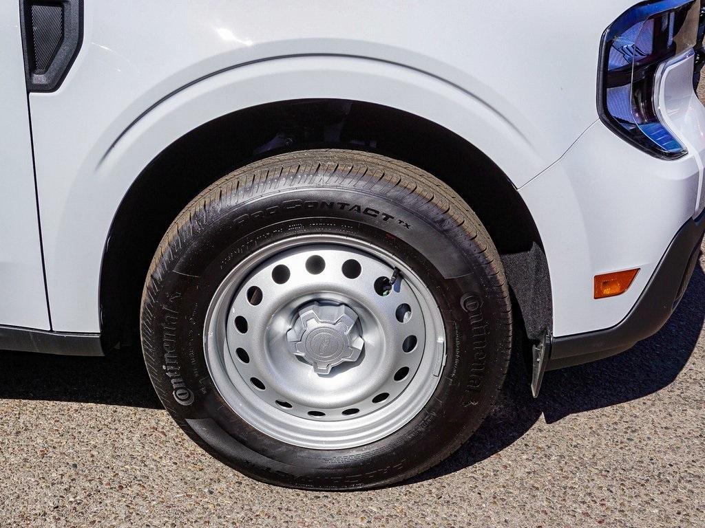 new 2025 Ford Maverick car, priced at $27,424