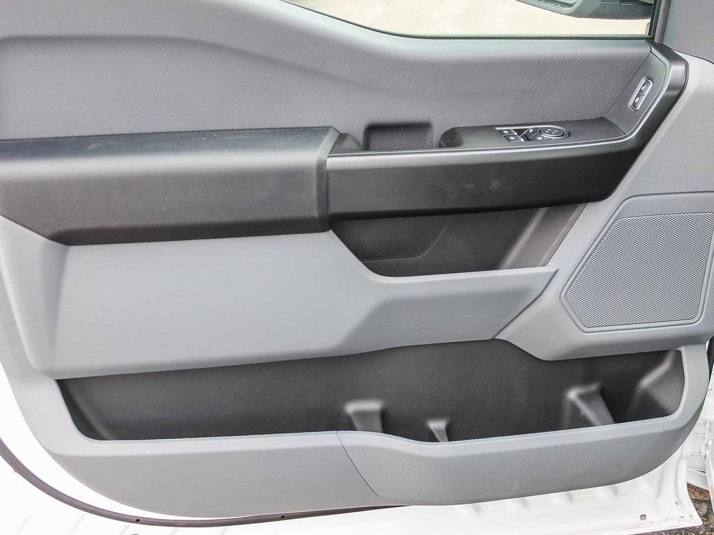 new 2025 Ford F-150 car, priced at $37,340