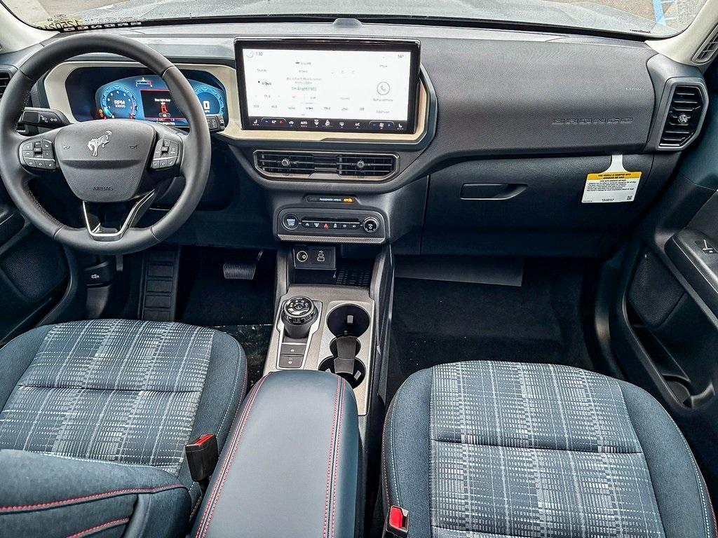 new 2025 Ford Bronco Sport car, priced at $35,654