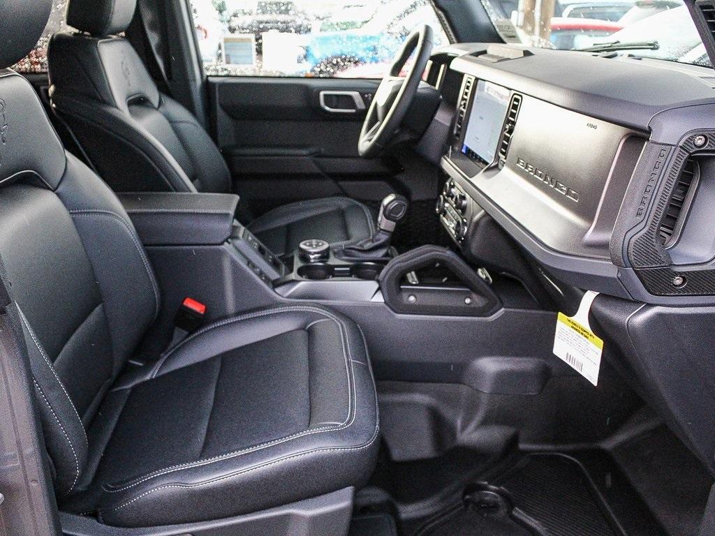 new 2025 Ford Bronco car, priced at $47,279