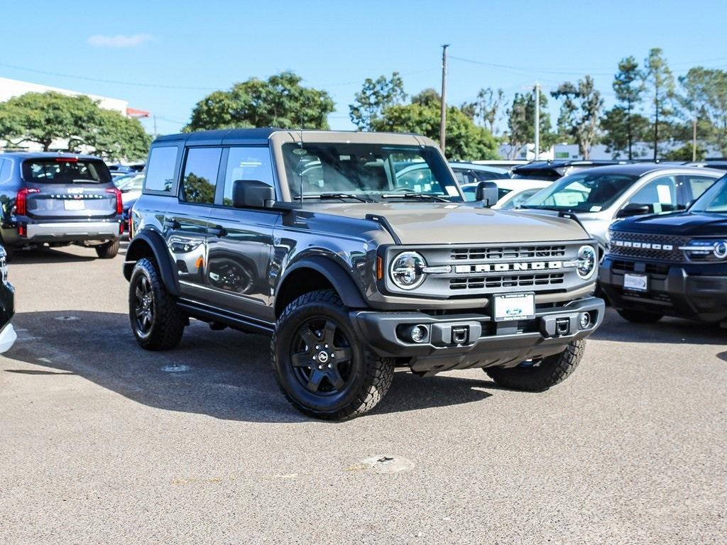 new 2025 Ford Bronco car, priced at $48,911