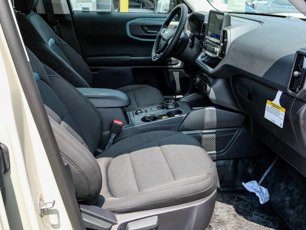 new 2024 Ford Bronco Sport car, priced at $37,868