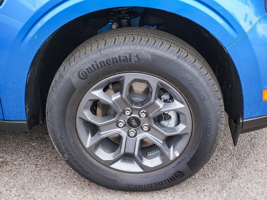 new 2025 Ford Maverick car, priced at $30,379