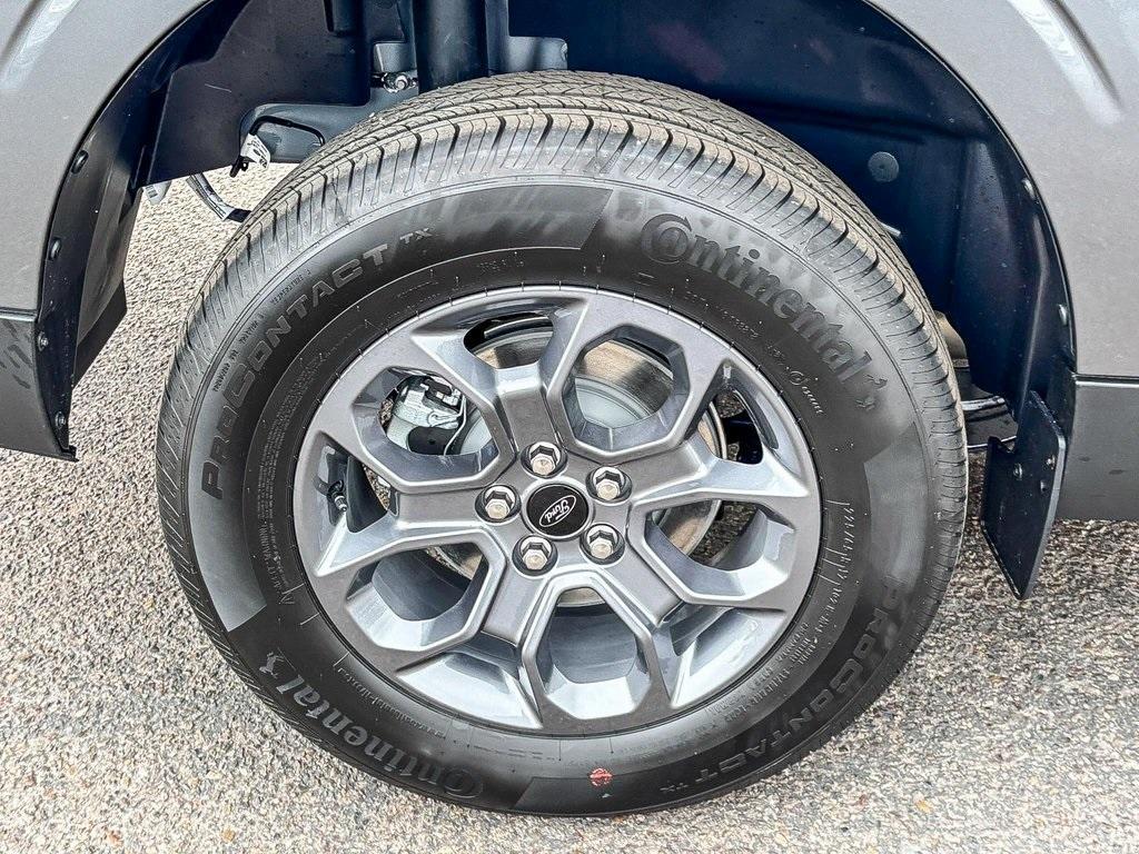 new 2025 Ford Maverick car, priced at $32,811