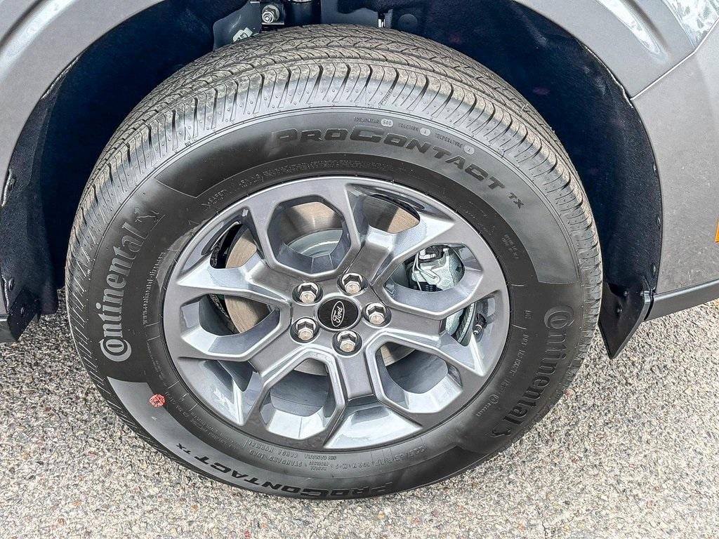 new 2025 Ford Maverick car, priced at $32,811