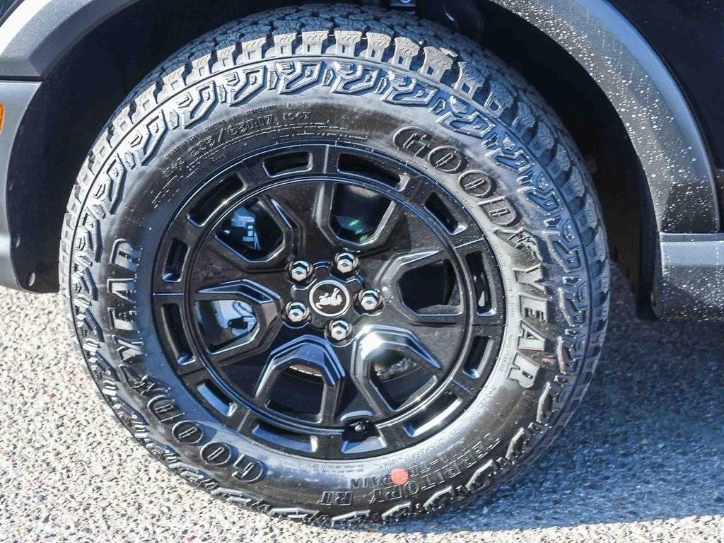 new 2025 Ford Bronco Sport car, priced at $42,537