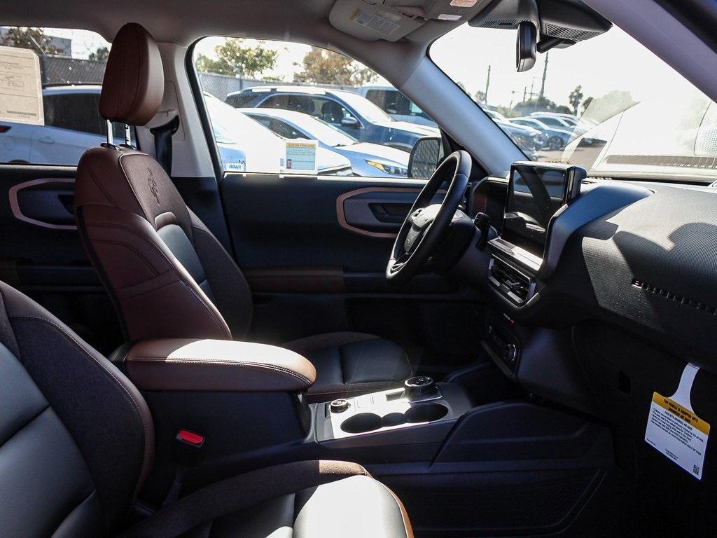new 2025 Ford Bronco Sport car, priced at $38,527