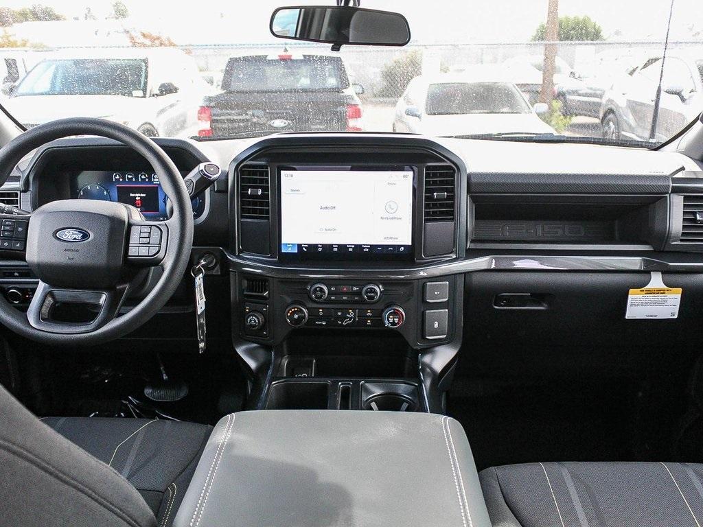 new 2025 Ford F-150 car, priced at $49,370