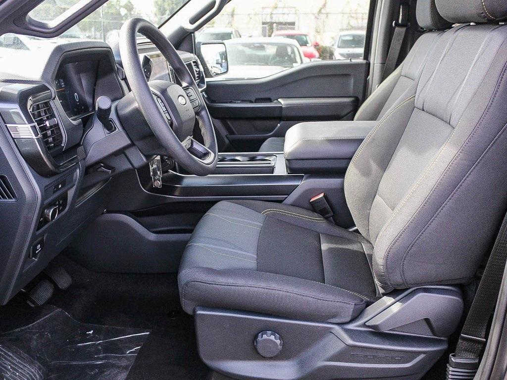 new 2025 Ford F-150 car, priced at $49,370