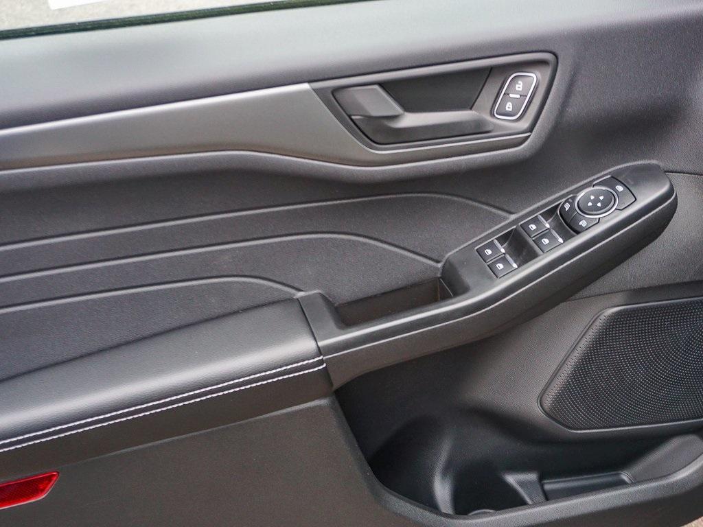 new 2025 Ford Escape car, priced at $28,853