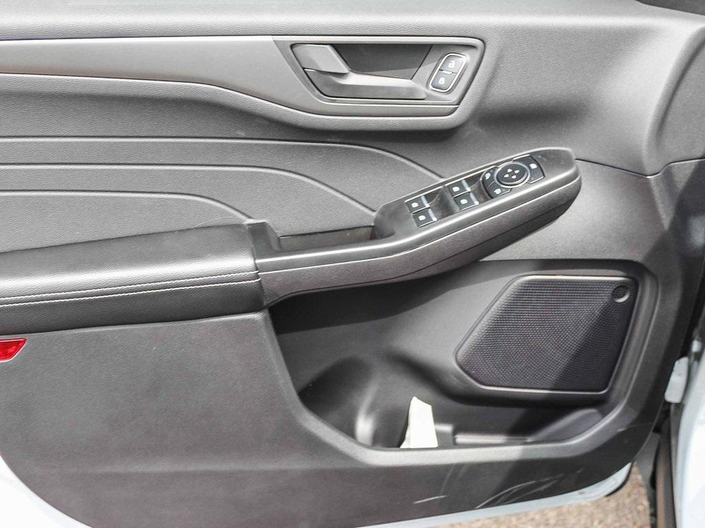 new 2025 Ford Escape car, priced at $25,750