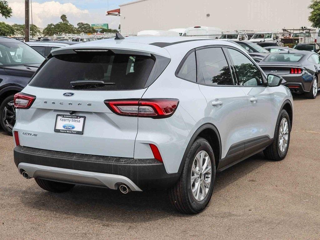new 2025 Ford Escape car, priced at $25,750