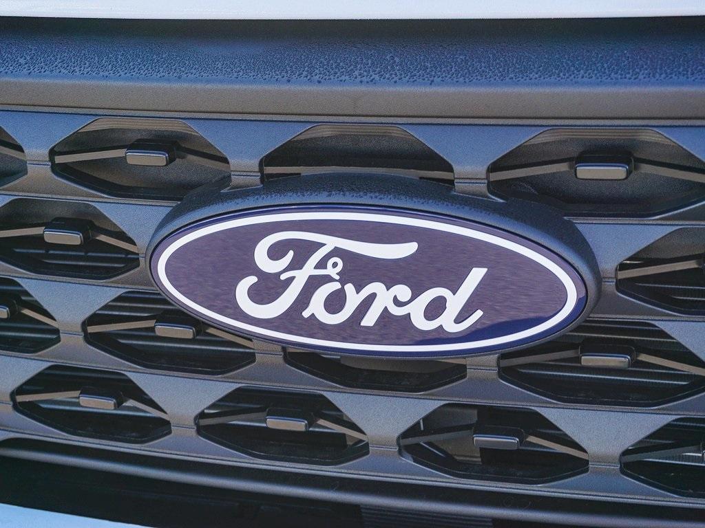new 2025 Ford Maverick car, priced at $27,419