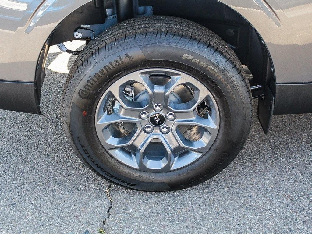 new 2025 Ford Maverick car, priced at $30,677