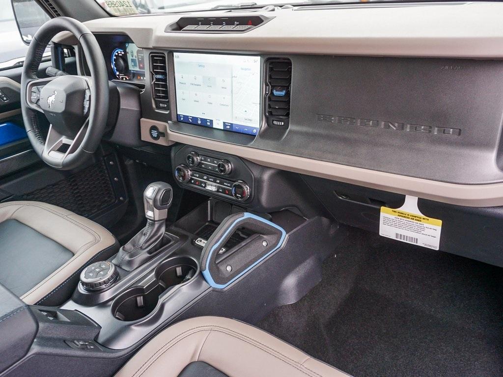 new 2024 Ford Bronco car, priced at $60,119