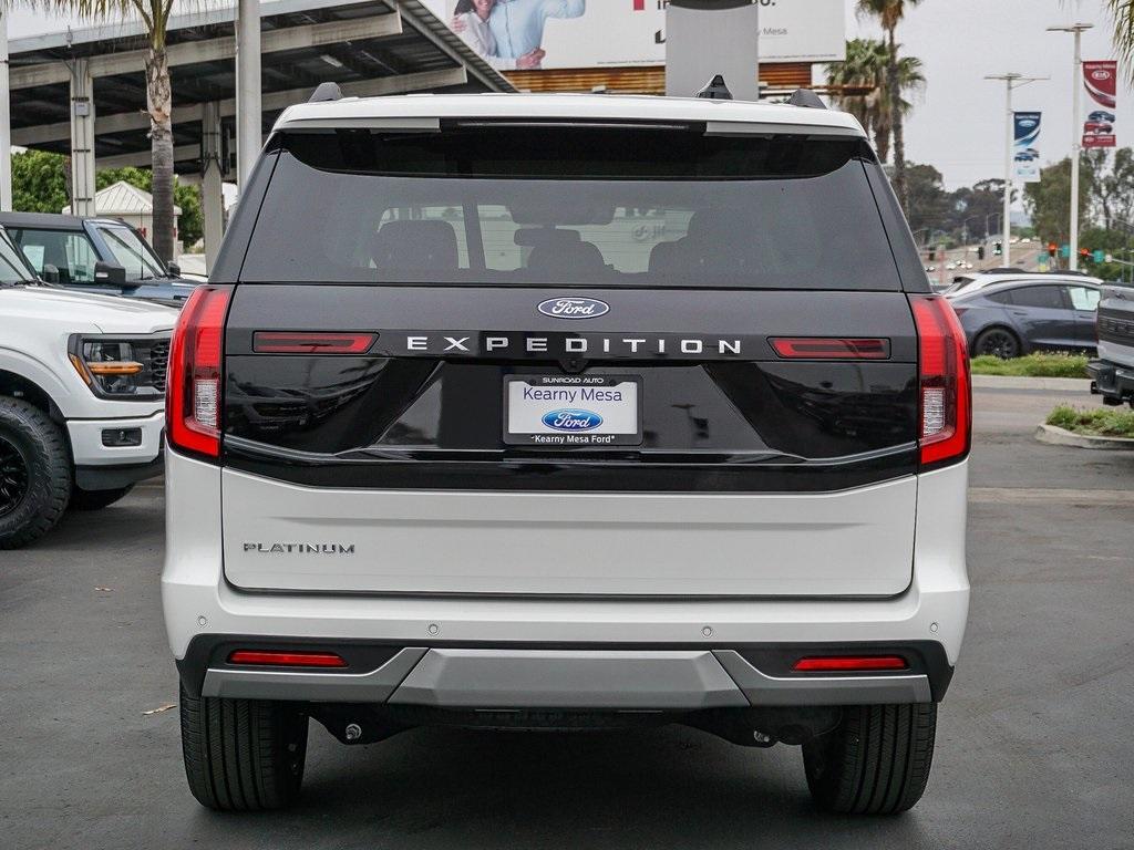 new 2025 Ford Expedition car, priced at $91,190