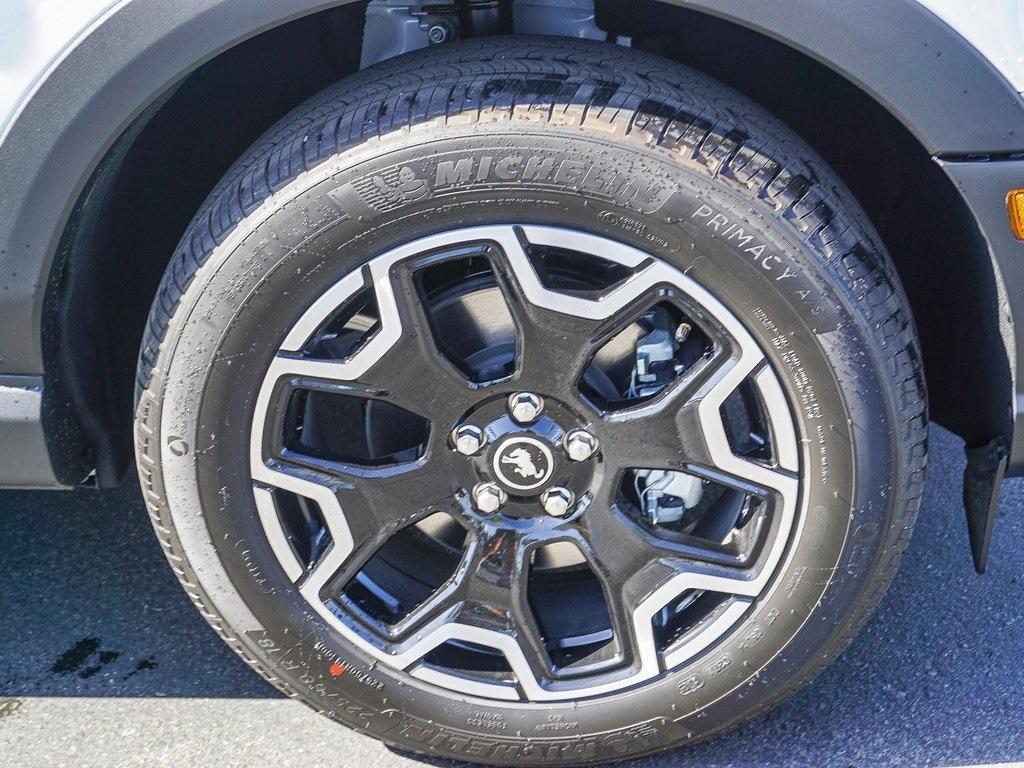 new 2025 Ford Bronco Sport car, priced at $39,223