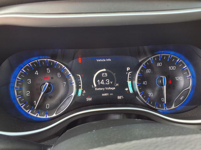 used 2022 Chrysler Pacifica car, priced at $21,852