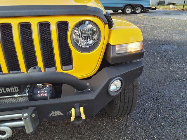 used 2021 Jeep Wrangler Unlimited car, priced at $27,716