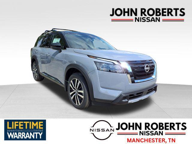 new 2025 Nissan Pathfinder car, priced at $45,272