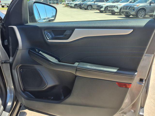 used 2022 Ford Escape car, priced at $19,900