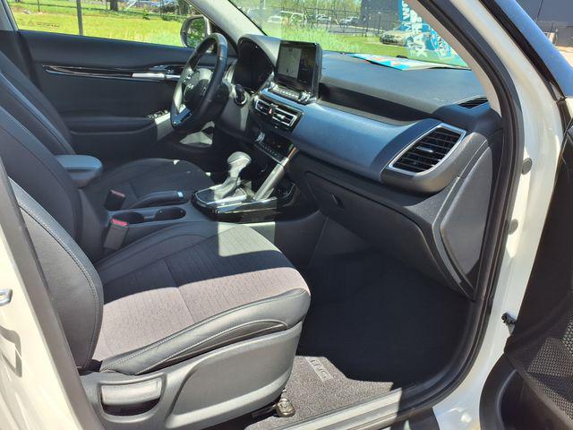 used 2023 Kia Seltos car, priced at $22,071