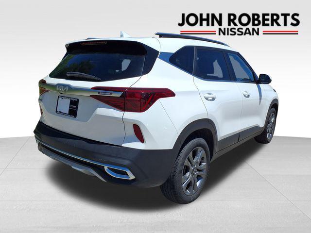 used 2023 Kia Seltos car, priced at $22,071