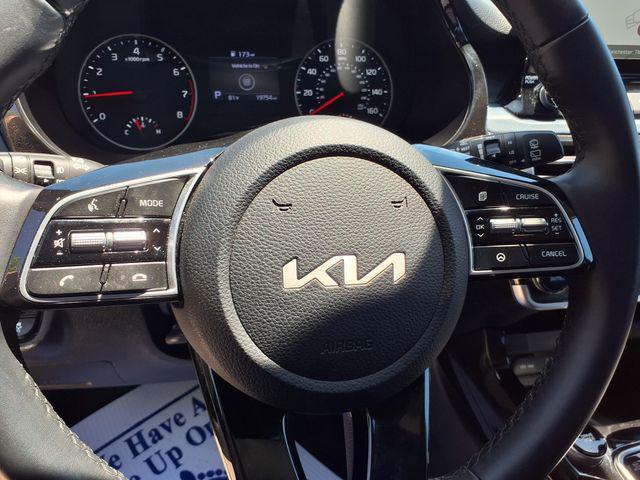 used 2023 Kia Seltos car, priced at $22,071
