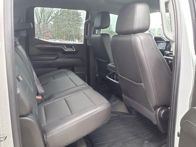 used 2022 GMC Sierra 1500 car, priced at $39,640