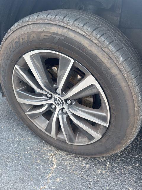 used 2021 Toyota Venza car, priced at $27,706
