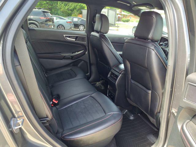 used 2022 Ford Edge car, priced at $28,371