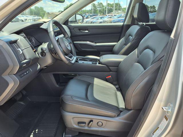 used 2022 Nissan Pathfinder car, priced at $30,654