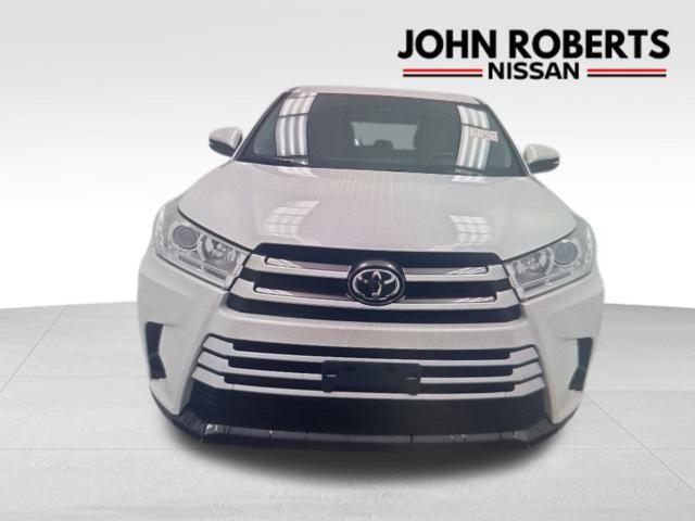 used 2019 Toyota Highlander car, priced at $24,493