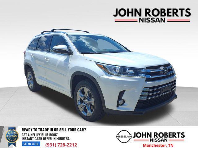 used 2018 Toyota Highlander car, priced at $27,499