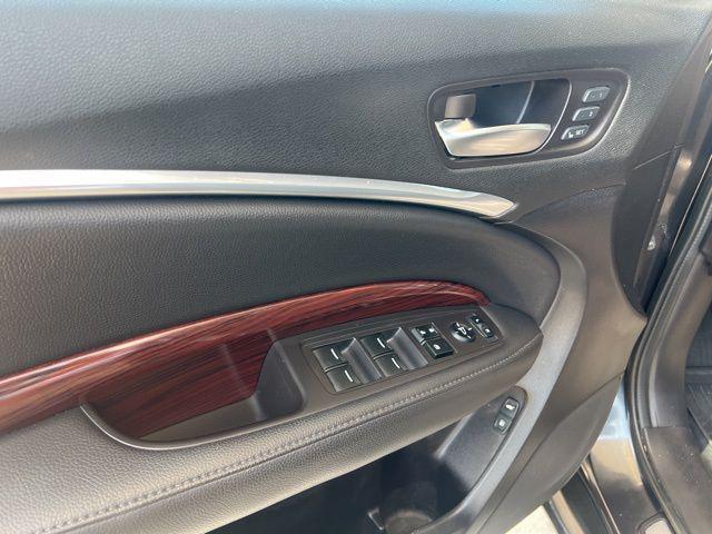 used 2015 Acura MDX car, priced at $11,900